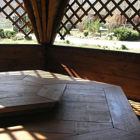 Sadyba Bilya Richky Yaremche Bagian luar foto