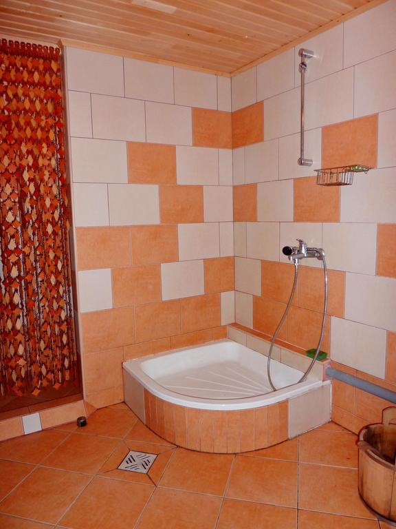 Sadyba Bilya Richky Yaremche Bagian luar foto